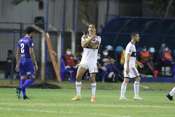 'Anula otra vez este', gritó Roque después de su gol ante Sol