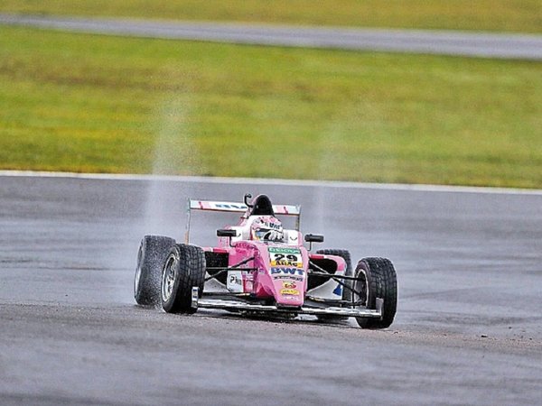 Duerksen cierra sexto en circuito alemán