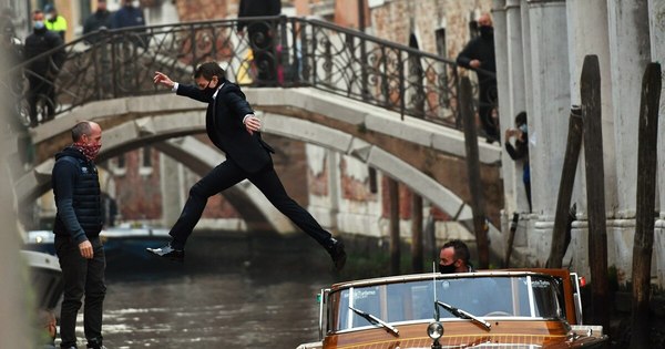 La Nación / De París a Venecia, el mundo sigue rodando películas... con mascarilla