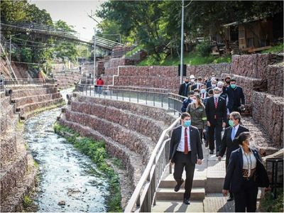 Destacan el funcionamiento de las obras sobre arroyo Paraguarí
