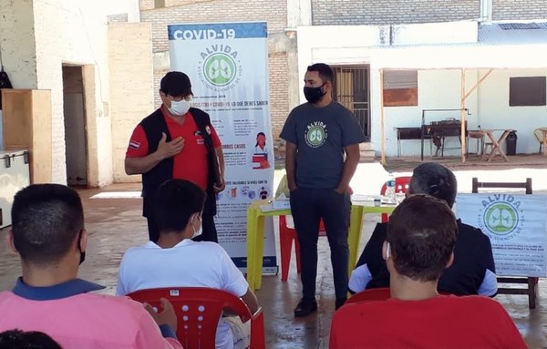Crónica / Presos fueron capacitados como promotores de salud