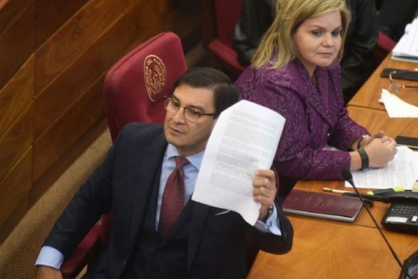 Duros cruces entre Ovelar y Samaniego, como antesala de Convención