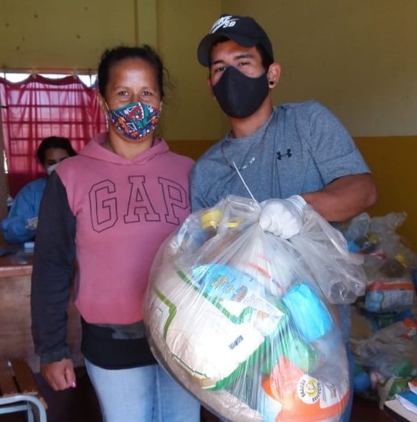 Unas 403 familias de Itapúa recibieron 10.000 kilos de víveres | .::Agencia IP::.