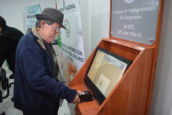 Instan a los jubilados del IPS a no aglomerarse para los censos y garantizan pago de jubliaciones » Ñanduti