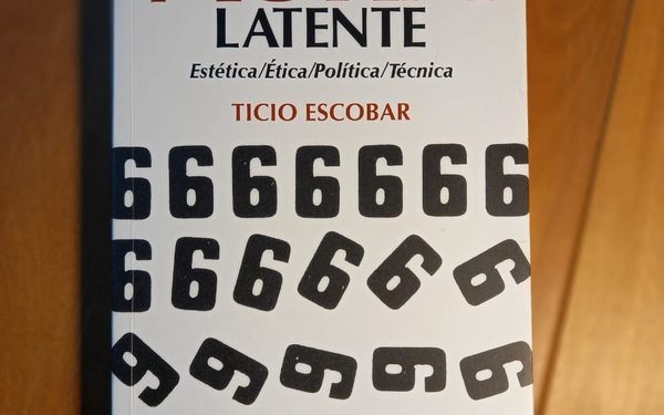 Ticio Escobar presenta su libro «Aura latente»