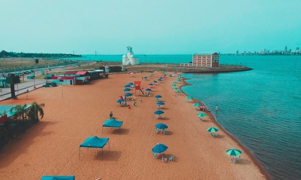 Prueba de “bienvenida” al verano 2020-2021 en modo covid en las playas de Encarnación