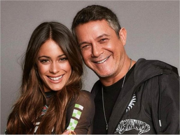 Alejandro Sanz y Tini Stoessel ratifican su química con Un beso en Madrid