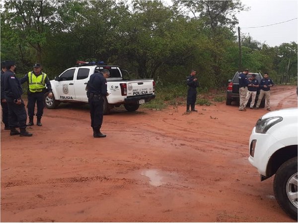 Delincuentes maniatan a una familia para cometer un robo en Limpio