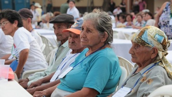 Más de 222.000 personas reciben pensiones del Estado