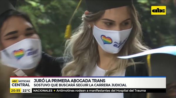 Juró la primera abogada trans - ABC Noticias - ABC Color
