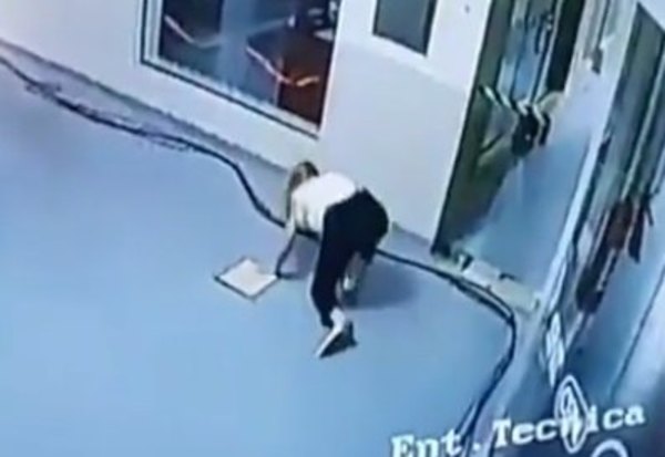 Crónica / ¡CHIPLÉ EN EL PISO! Gise Cassettai es la aterrizadora del SNT