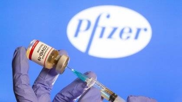 HOY / España podría recibir las primeras vacunas de Pfizer y BioNTech a comienzos de 2021