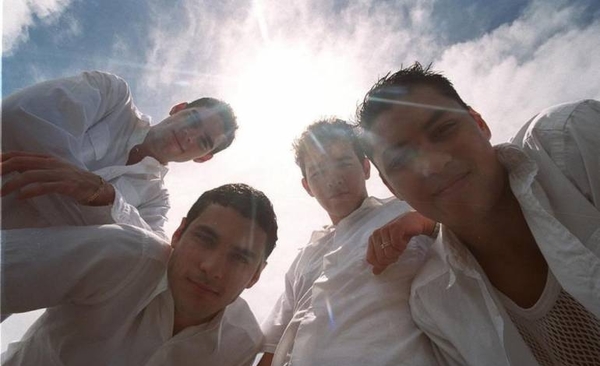 HOY / El grupo musical MDO lanza una nueva versión del tema "Mil ángeles"