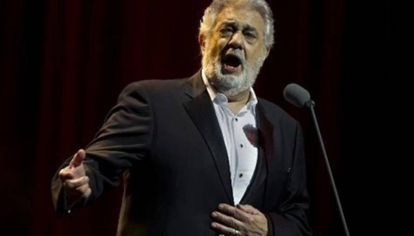 HOY / Plataforma mexicana ofrece clases de artistas como Plácido Domingo y Camarena