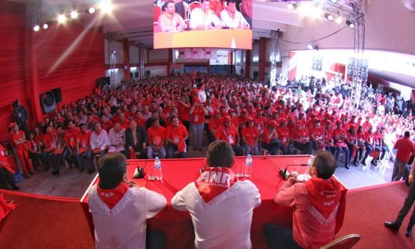 Cupos en Itaipú o camionetas del año, moneda de cambio por votos para Convencion
