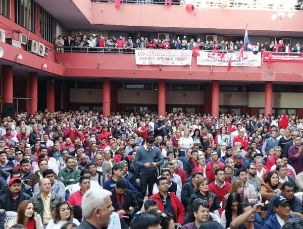 A días de la convención colorada, no descartan accionar ante la justicia · Radio Monumental 1080 AM