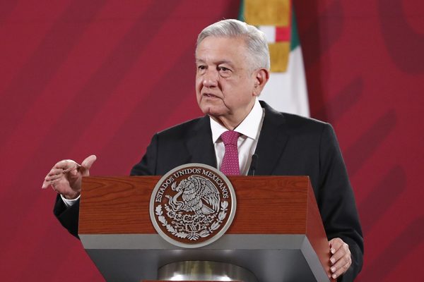 López Obrador condena represión policial en Cancún con varios heridos - MarketData