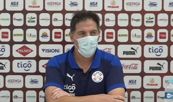 Eduardo Berizzo: “Necesitamos ser valientes con la pelota”