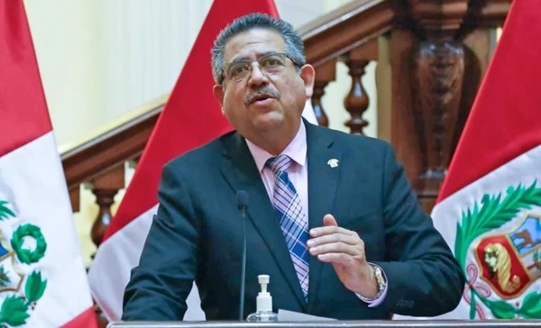 Manuel Merino asume la presidencia de Perú | OnLivePy