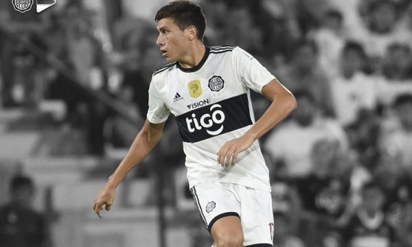 Olimpia rescinde contrato con Hernesto Caballero