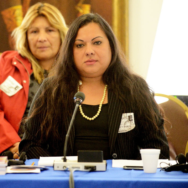 Yren Rotela: "Yo entro al baño de mujeres y formo la fila de mujeres, siempre soy el centro de atención" » Ñanduti