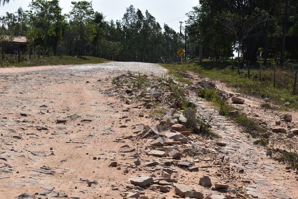 Toman muestras de ADN de abuelos de niña desaparecida - Nacionales - ABC Color