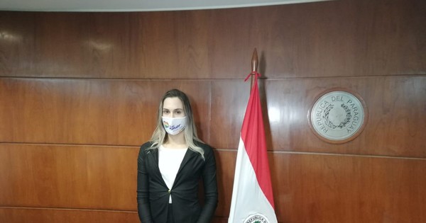 La Nación / Juramento de abogado trans generó discordia entre ministros de la Corte