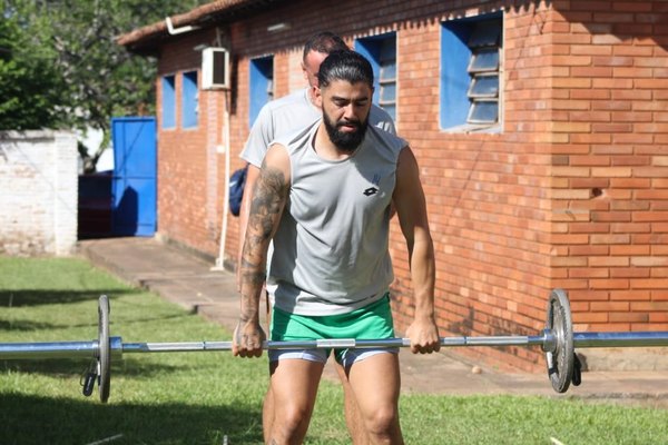 Burgos, separado y sin poder entrenar en '12': 'Es una falta de respeto'