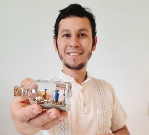 Crónica / (VIDEO) ¡¡¡CHULINA!!!. Emañamina los minis pesebres especial para navidad