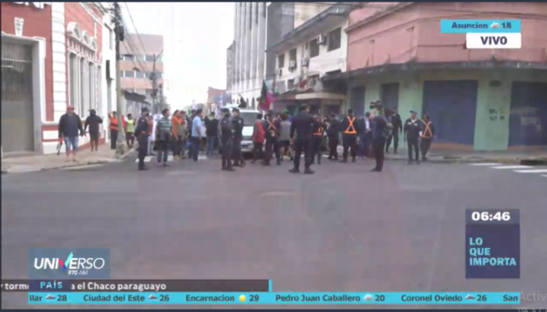 HOY / Desorden y tensión en el microcentro por marcha campesina