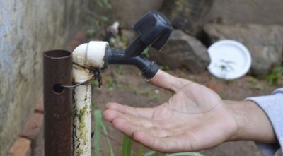 "Es desesperante y acuciante la falta de agua", pobladores de Roberto L. Pettit exigen respuesta a la Essap » Ñanduti