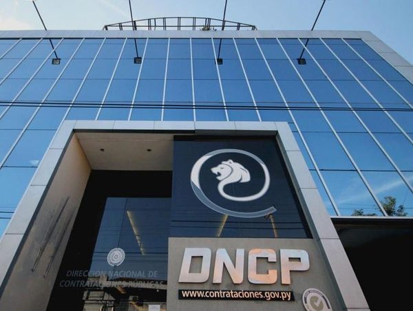 Denuncian supuestas sobrefacturaciones en el Ministerio de Justicia · Radio Monumental 1080 AM
