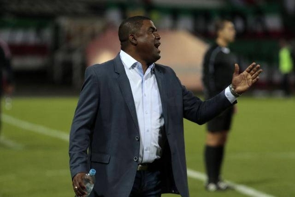 HOY / Hospitalizan al técnico del Once Caldas tras dar positivo por coronavirus