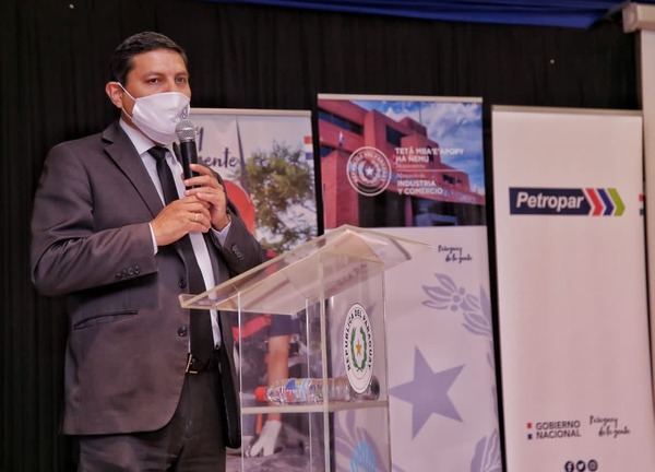 Presentan sistema de trazabilidad de combustibles para combatir contrabando | .::Agencia IP::.