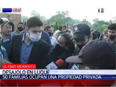 Desocupan una propiedad en Luque tras negociaciones