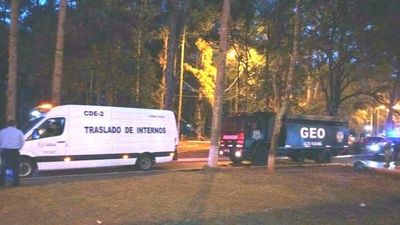 Trasladan a 70 presos de Alto Paraná a Misiones - ABC en el Este - ABC Color
