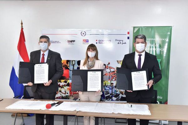 Mtess, Sinafocal y la Facultad de Ciencias Económicas firman convenio para fortalecer capacitaciones