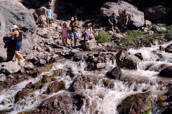 El turismo de Chile, en jaque a las puertas del verano por el cierre de fronteras - MarketData