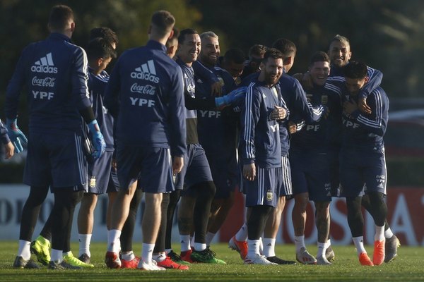 Otra baja más y llega el último convocado a Argentina