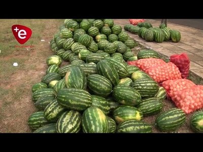 PRODUCTORES DE SAN PEDRO DEL PNÁ LLEGAN CON SANDÍA A ENCARNACIÓN
