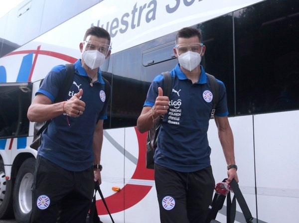 La Albirroja viaja a Buenos Aires para enfrentar a Argentina