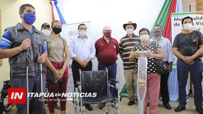 SENADIS ENTREGÓ SILLA DE RUEDAS EN BELLA VISTA Y MARÍA AUXILIADORA