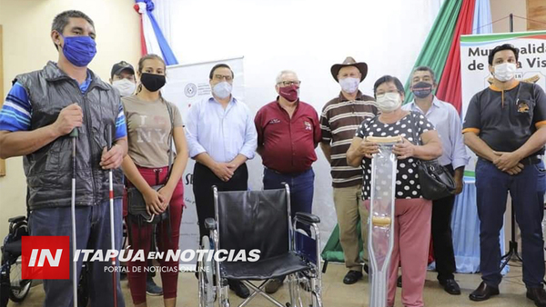 SENADIS ENTREGÓ SILLA DE RUEDAS EN BELLA VISTA Y MARÍA AUXILIADORA