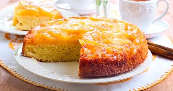 La Nación / Receta LN: torta invertida de manzana