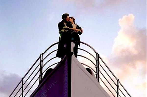 Crónica / Pareja murió ahogada onda peli de “Titanic”