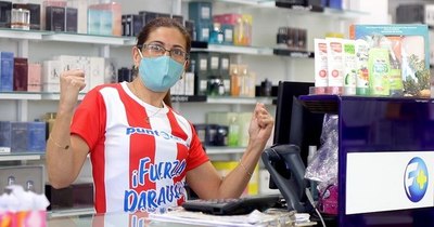 La Nación / Punto Farma alienta a la Albirroja en las Eliminatorias de Qatar