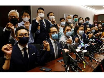 Diputados de Hong Kong renunciarán