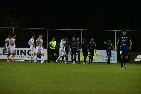 Guaireña golpea y se mete a la vanguardia del campeonato