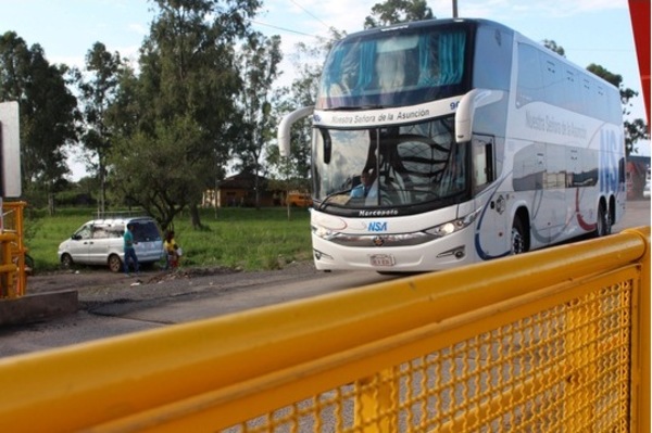 Trabajan para reanudar transporte terrestre entre Paraguay y Brasil | .::Agencia IP::.