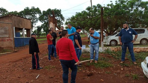 Llamativa actitud: Guardia cárceles fueron despedidos presuntamente por descubrir a reos antes de fugarse